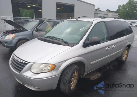 2007 Chrysler Town & Country Touring from USA, damaged, VIN 2A4GP54L57R134721